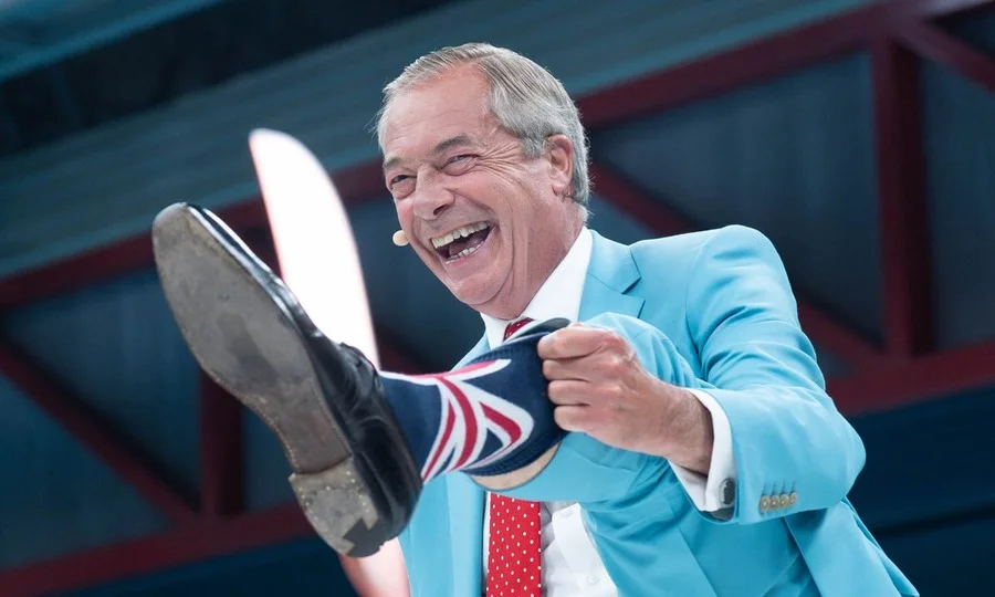 Nigel Farage speaking podium