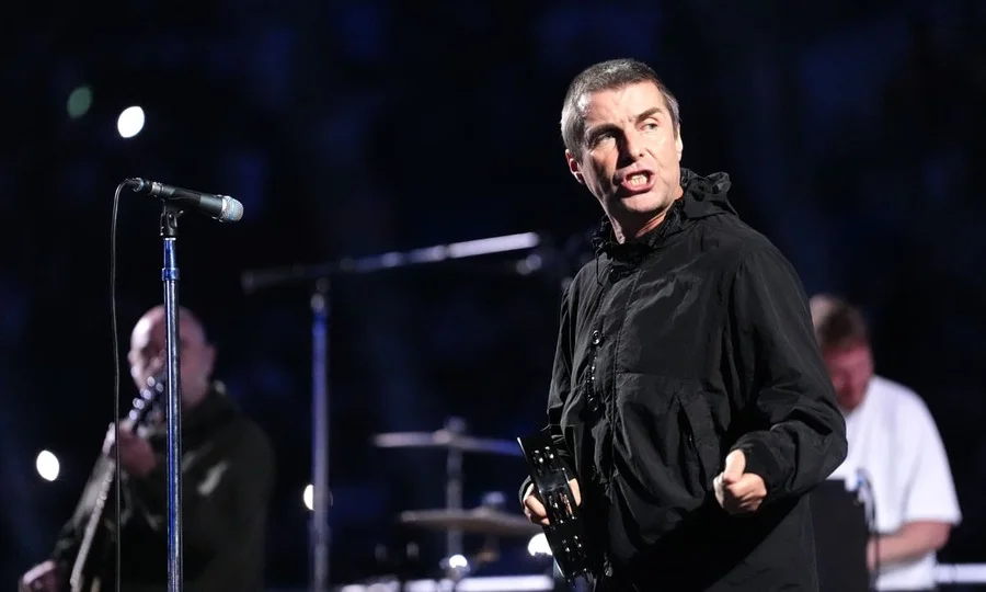Oasis band logo concert